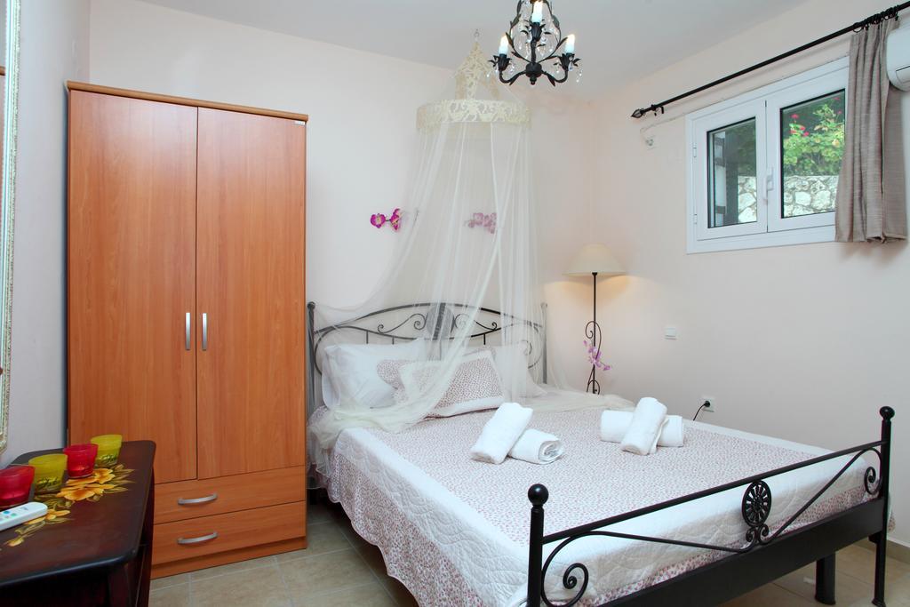 Orizzonte Apartments Lefkada Apolpaina Esterno foto